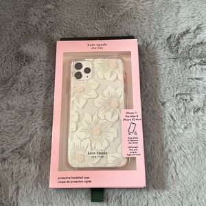 Kate Spade New York Apple iPhone 11 Pro Max/XS Max Protective Hardshell Case